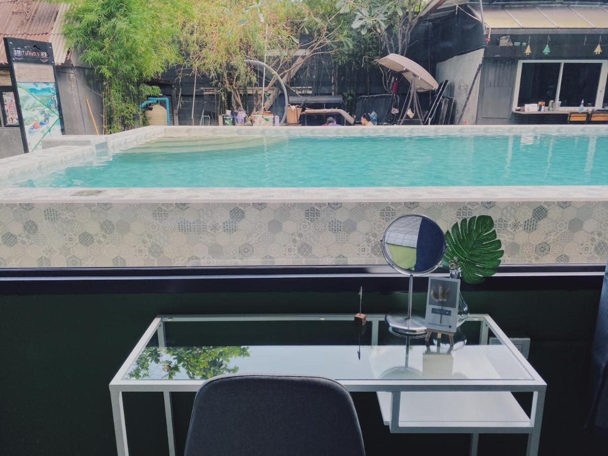 Chiangmai Moli Inn (Adults Only) Csiangmaj Kültér fotó