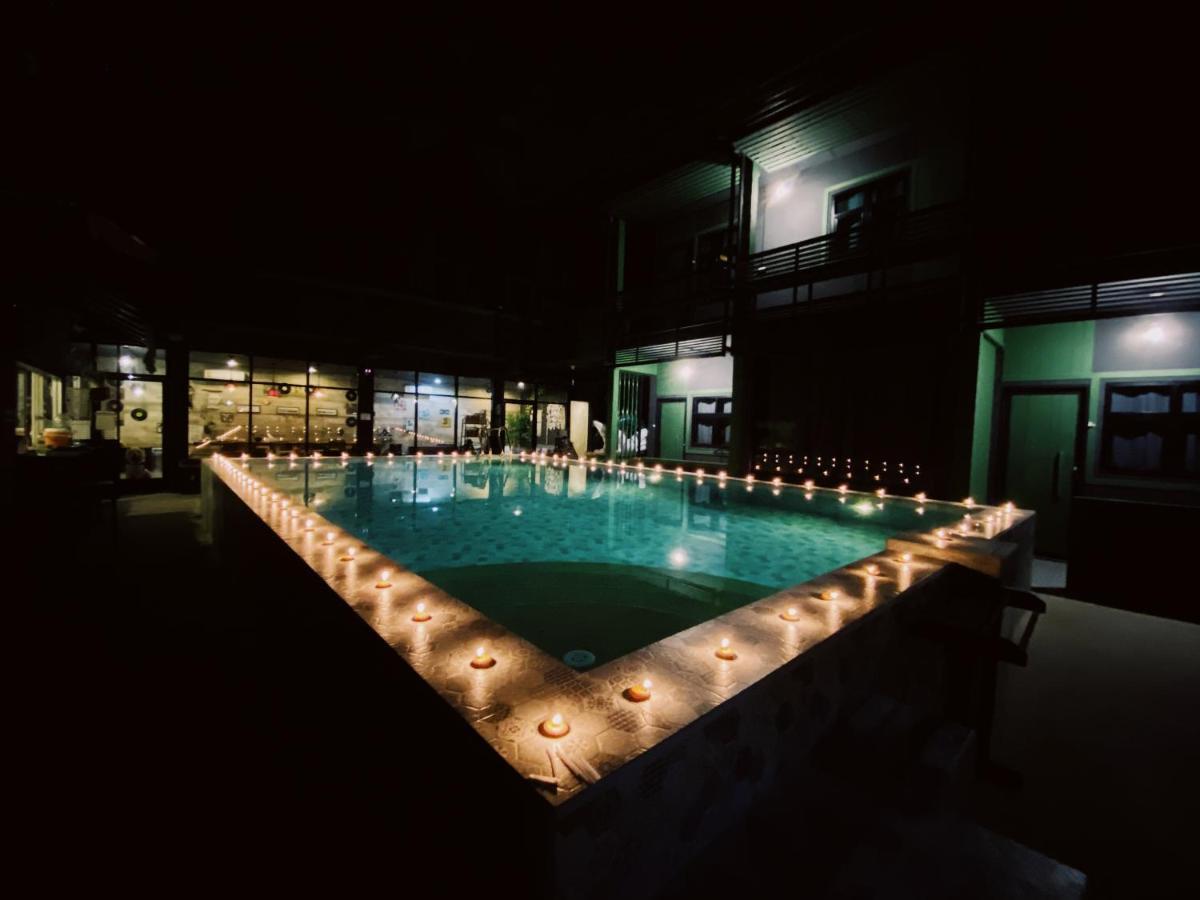 Chiangmai Moli Inn (Adults Only) Csiangmaj Kültér fotó