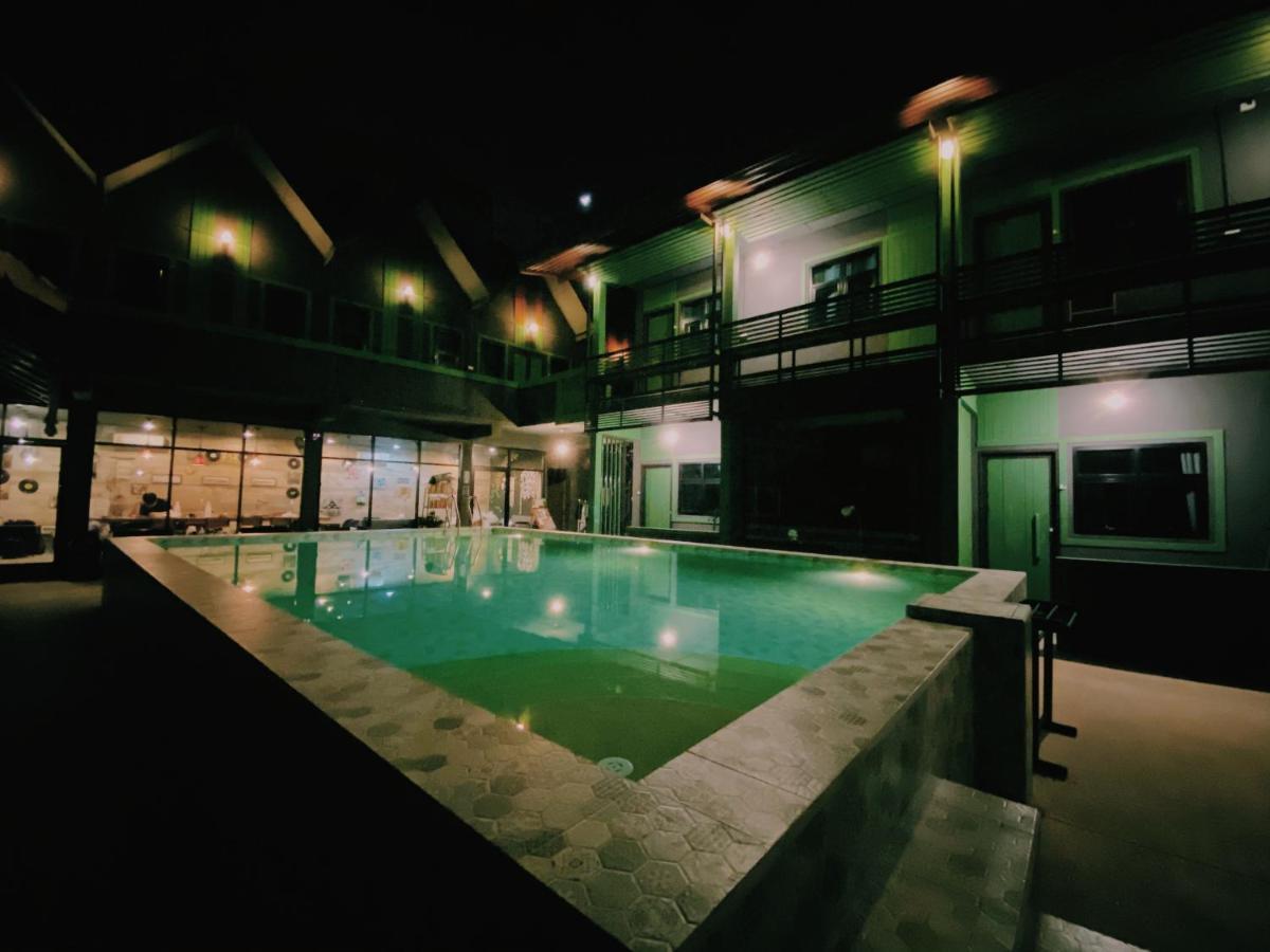 Chiangmai Moli Inn (Adults Only) Csiangmaj Kültér fotó